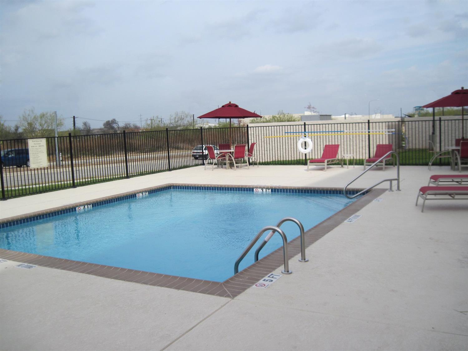 Best Western Plus Austin Airport Inn & Suites Buitenkant foto