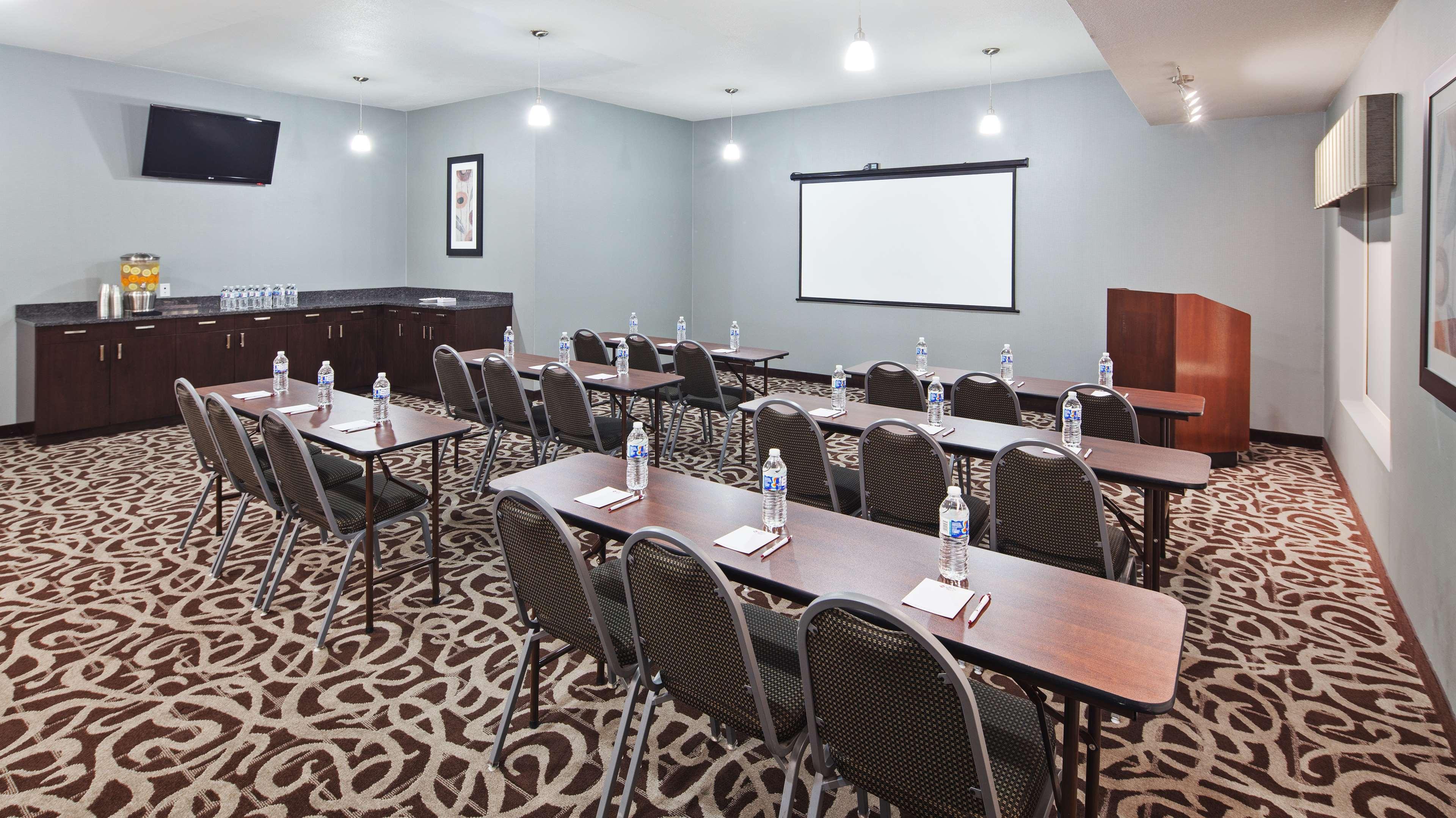 Best Western Plus Austin Airport Inn & Suites Buitenkant foto