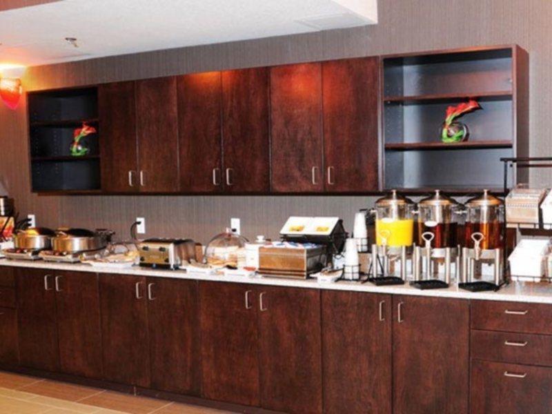 Best Western Plus Austin Airport Inn & Suites Buitenkant foto